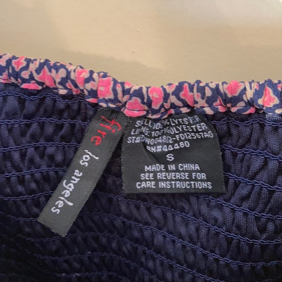 Patterned Dress - Picture 4 of 6